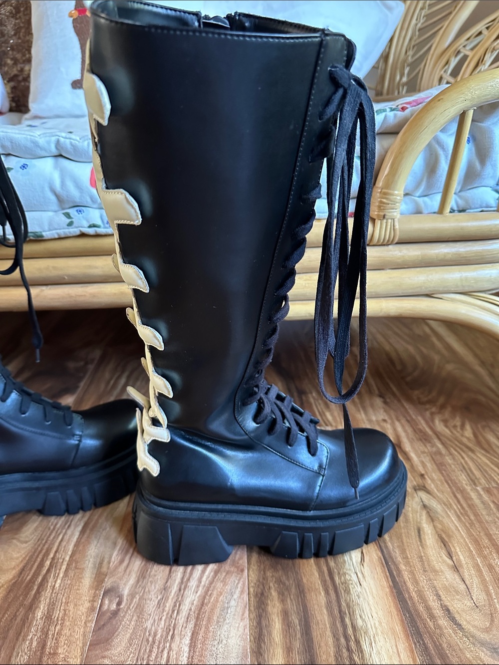 Dolls Kill Halloween Skeleton Knee High Boots Women’s Size 8 - Picture 5 of 15